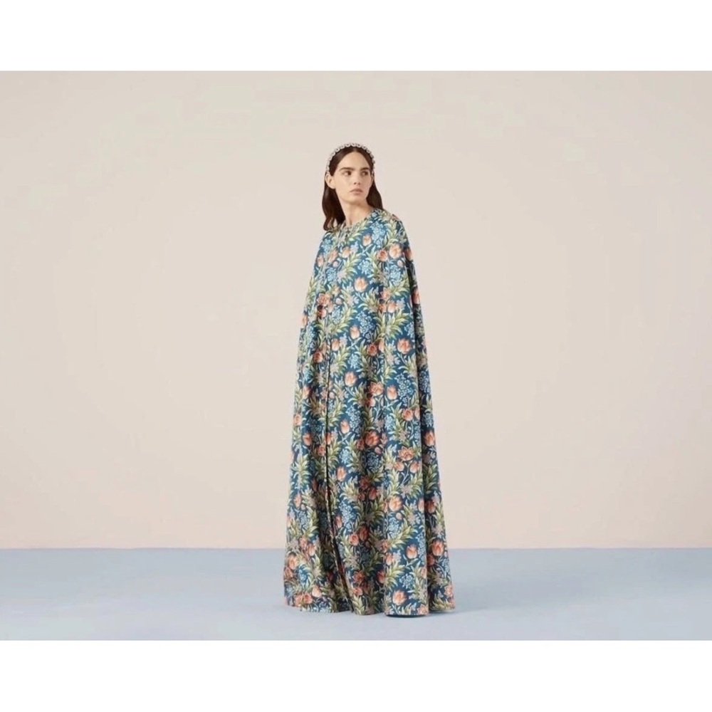 Gucci Floral Silk Cape Nojum collection Long Jacket Stunning NWT- Fits M- L 46IT - Picture 4 of 6